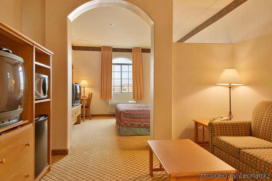 The Inn At Rolling Hills Casino & Resort Corning Zimmer foto